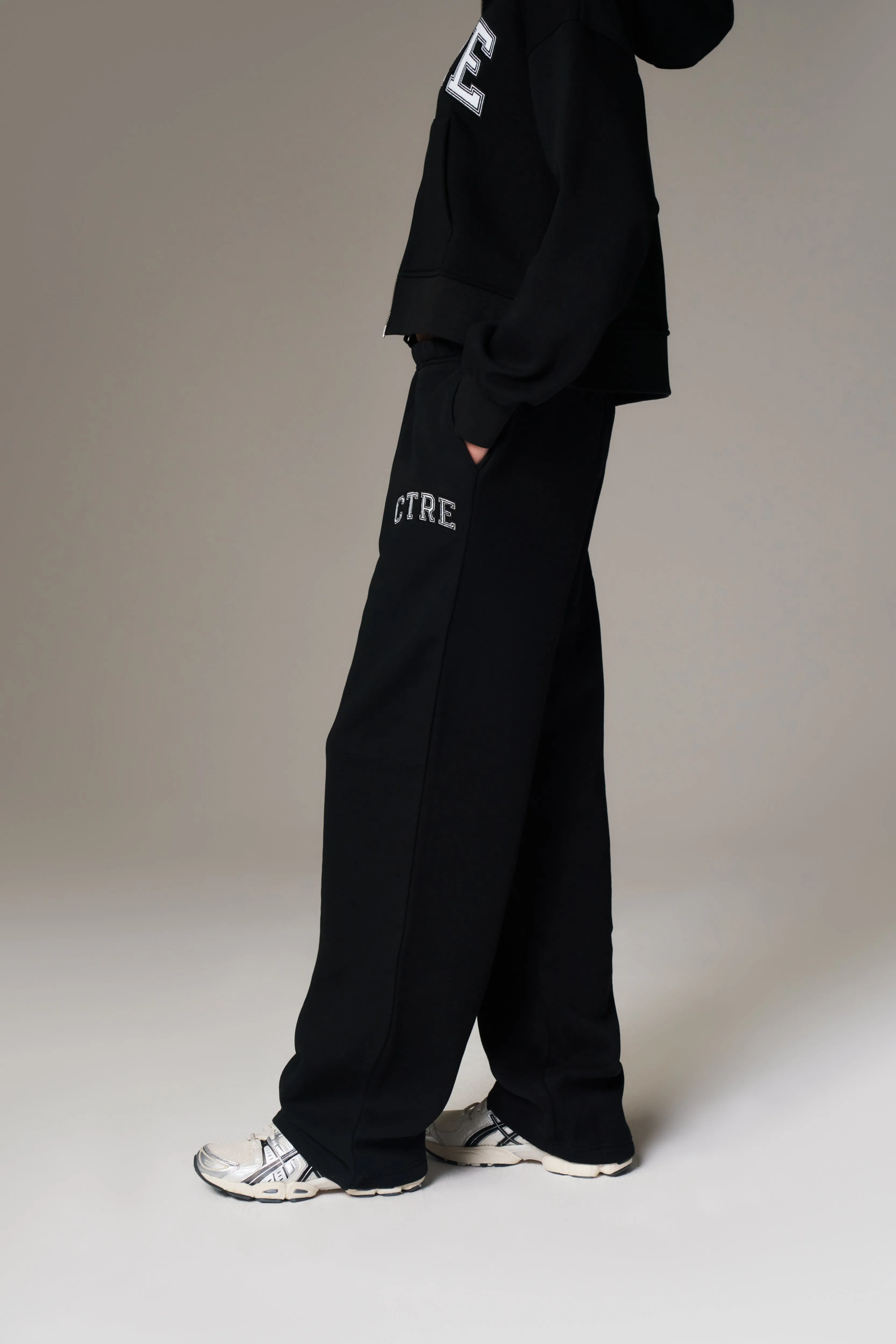 CTRE WIDE LEG JOGGERS - BLACK