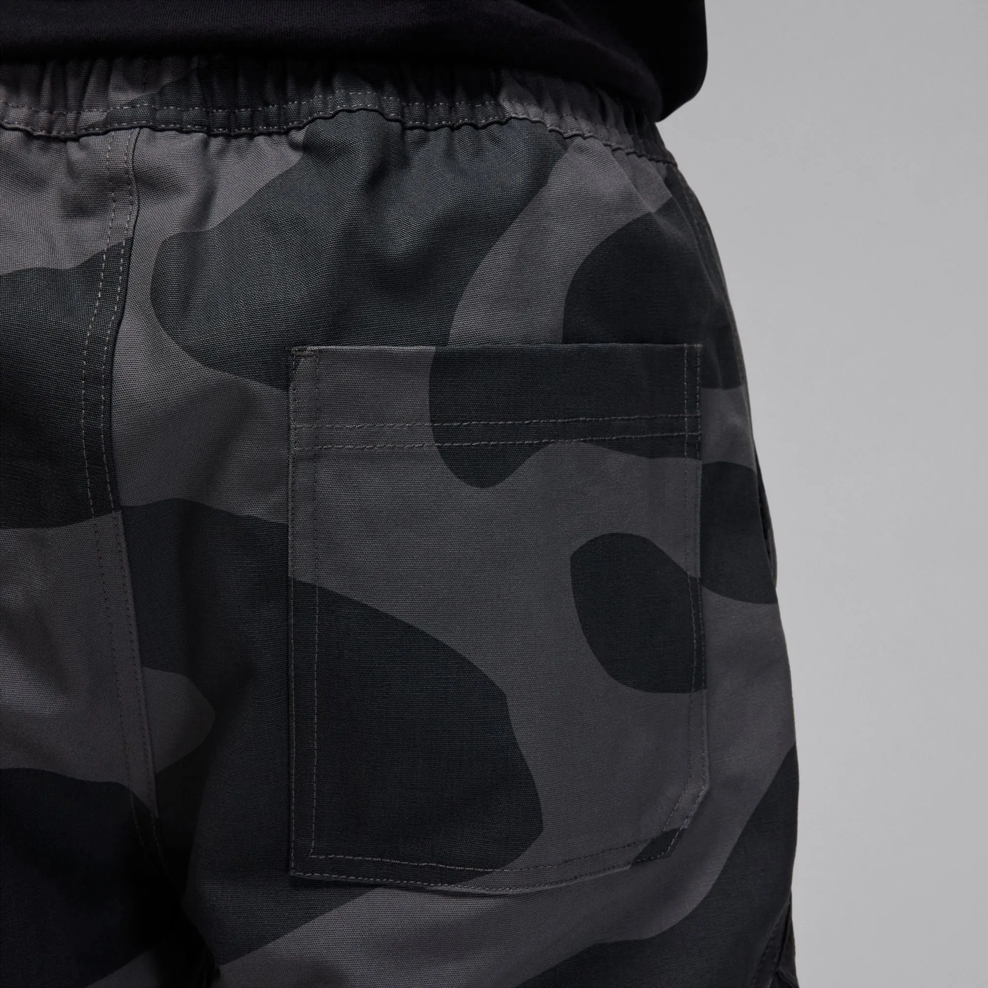 ESSENTIAL CHICAGO PANTS IRON GREY