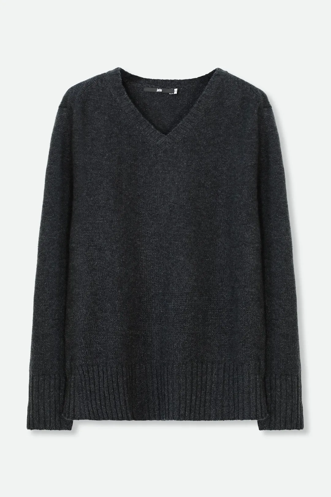 INVERNESS V NECK SWEATER IN CASHMERE MERINO 4 PLY KNIT
