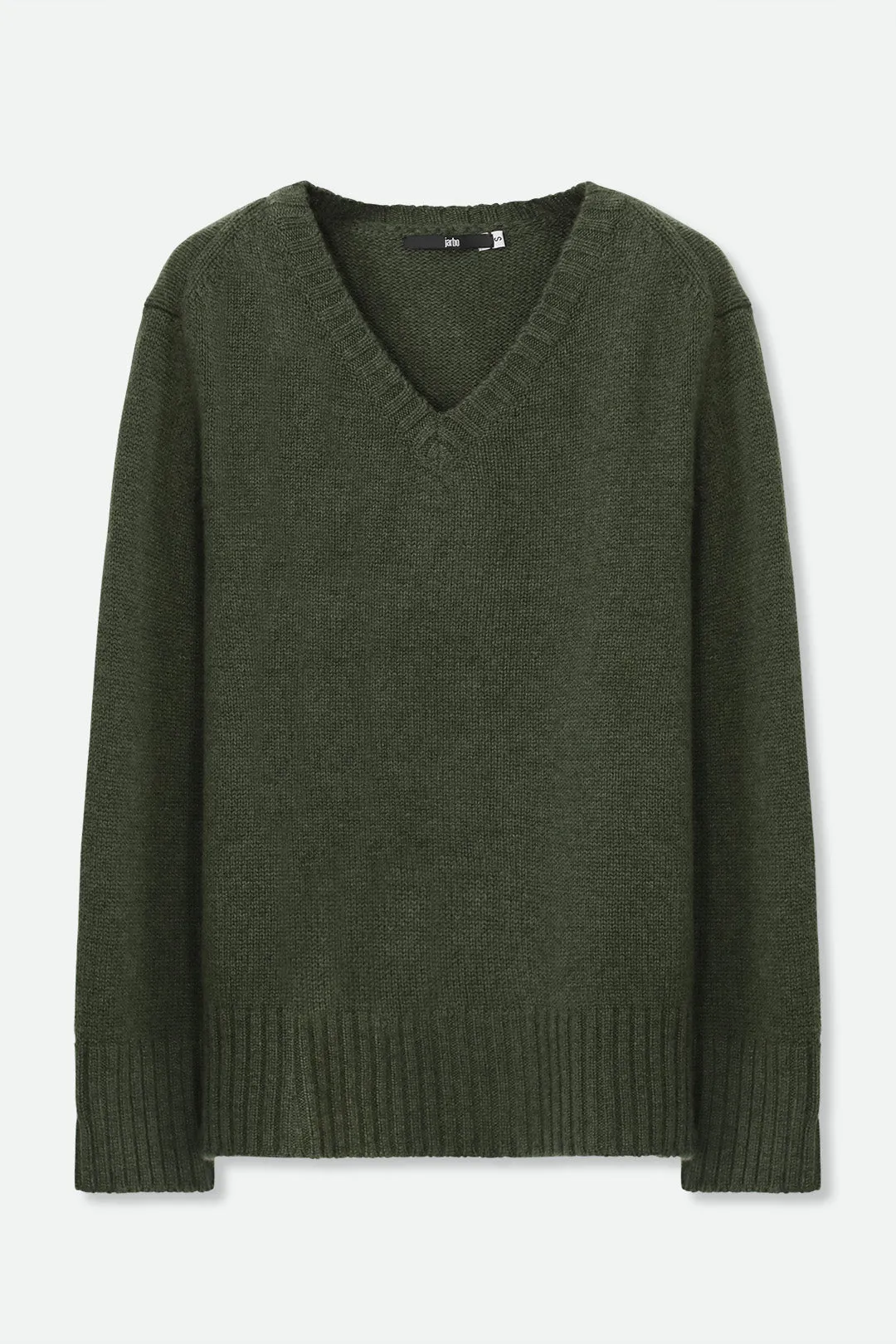 INVERNESS V NECK SWEATER IN CASHMERE MERINO 4 PLY KNIT