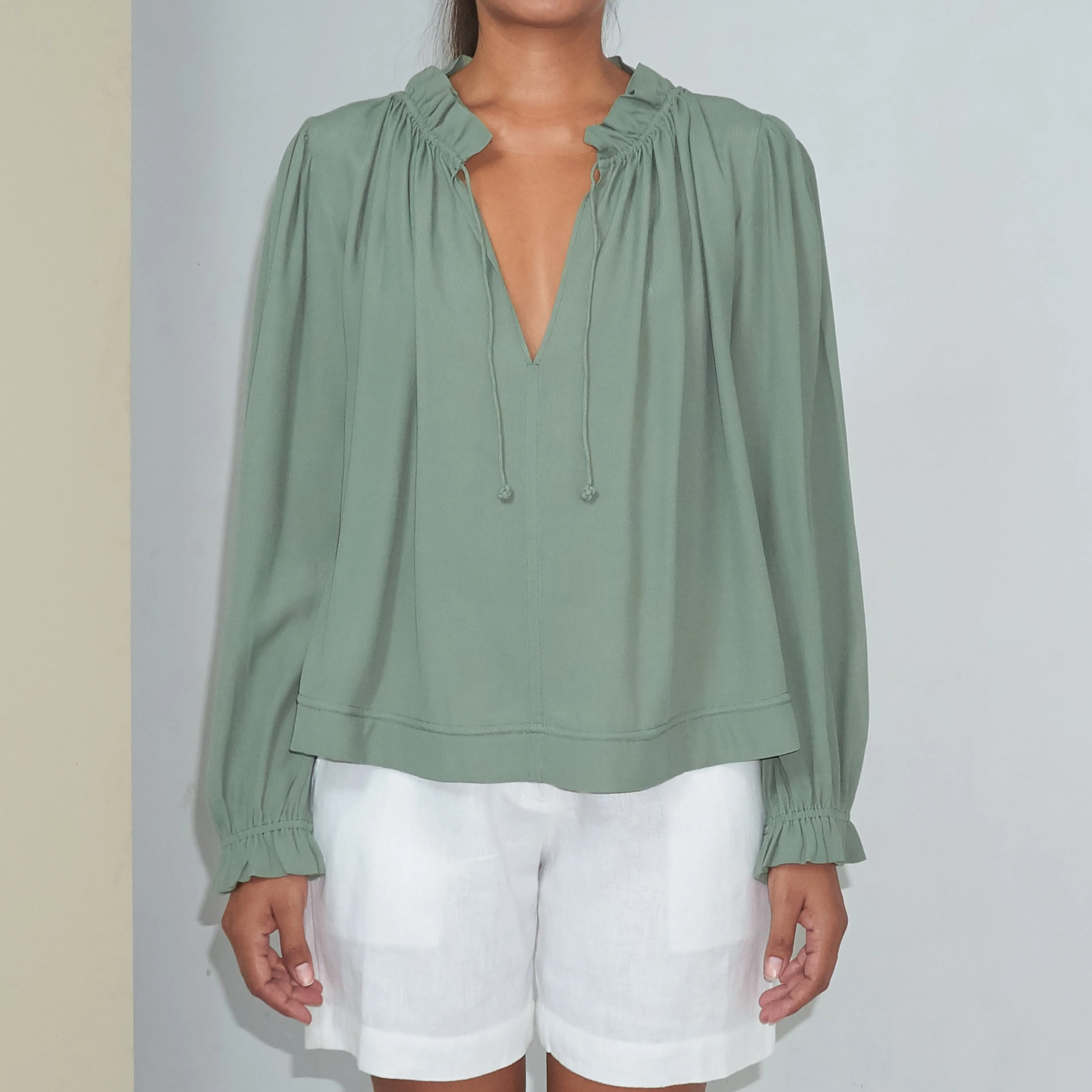 KATY BLOUSE - Rayon Fujette Crepe | Light Olive Green