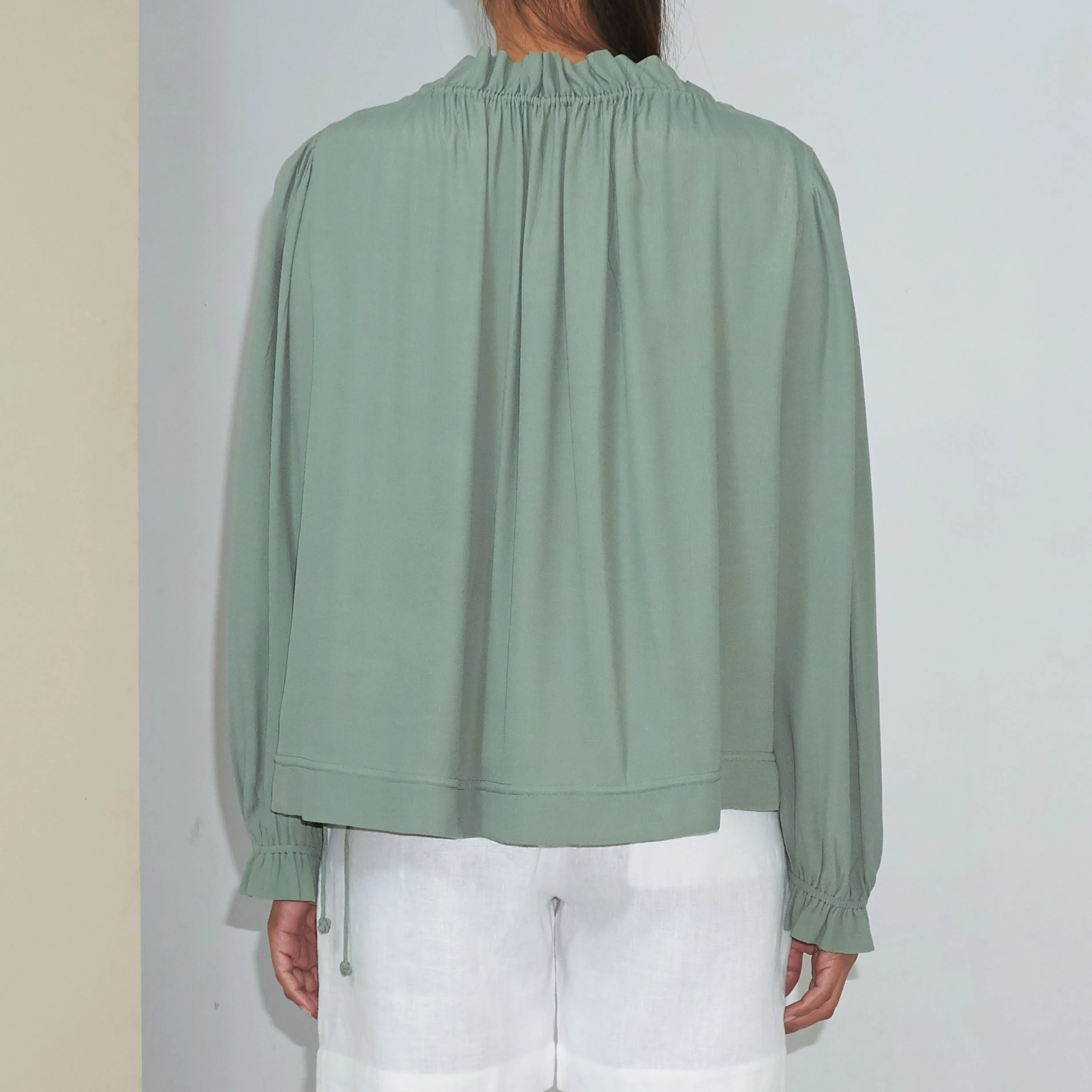 KATY BLOUSE - Rayon Fujette Crepe | Light Olive Green