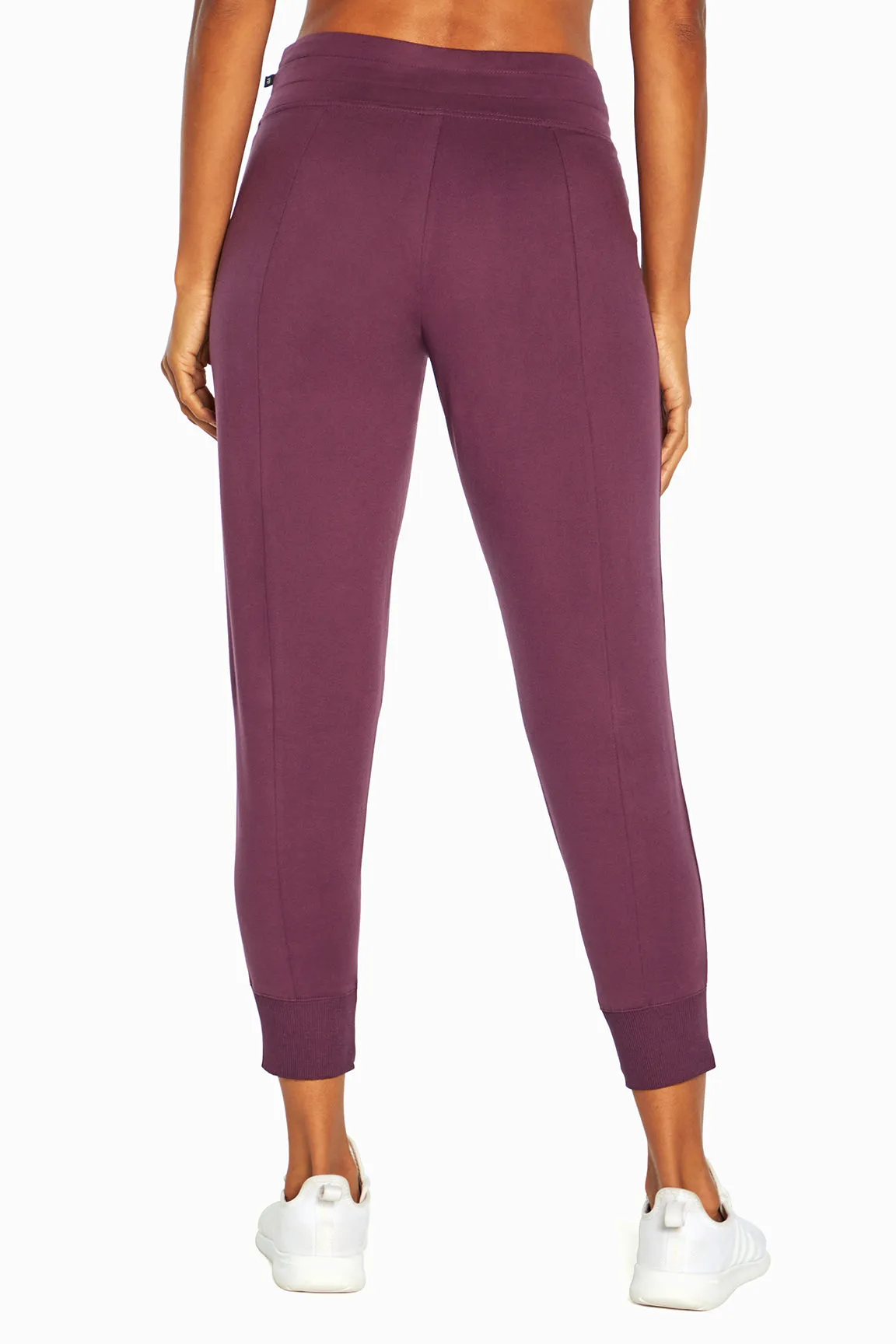 Mona Jogger