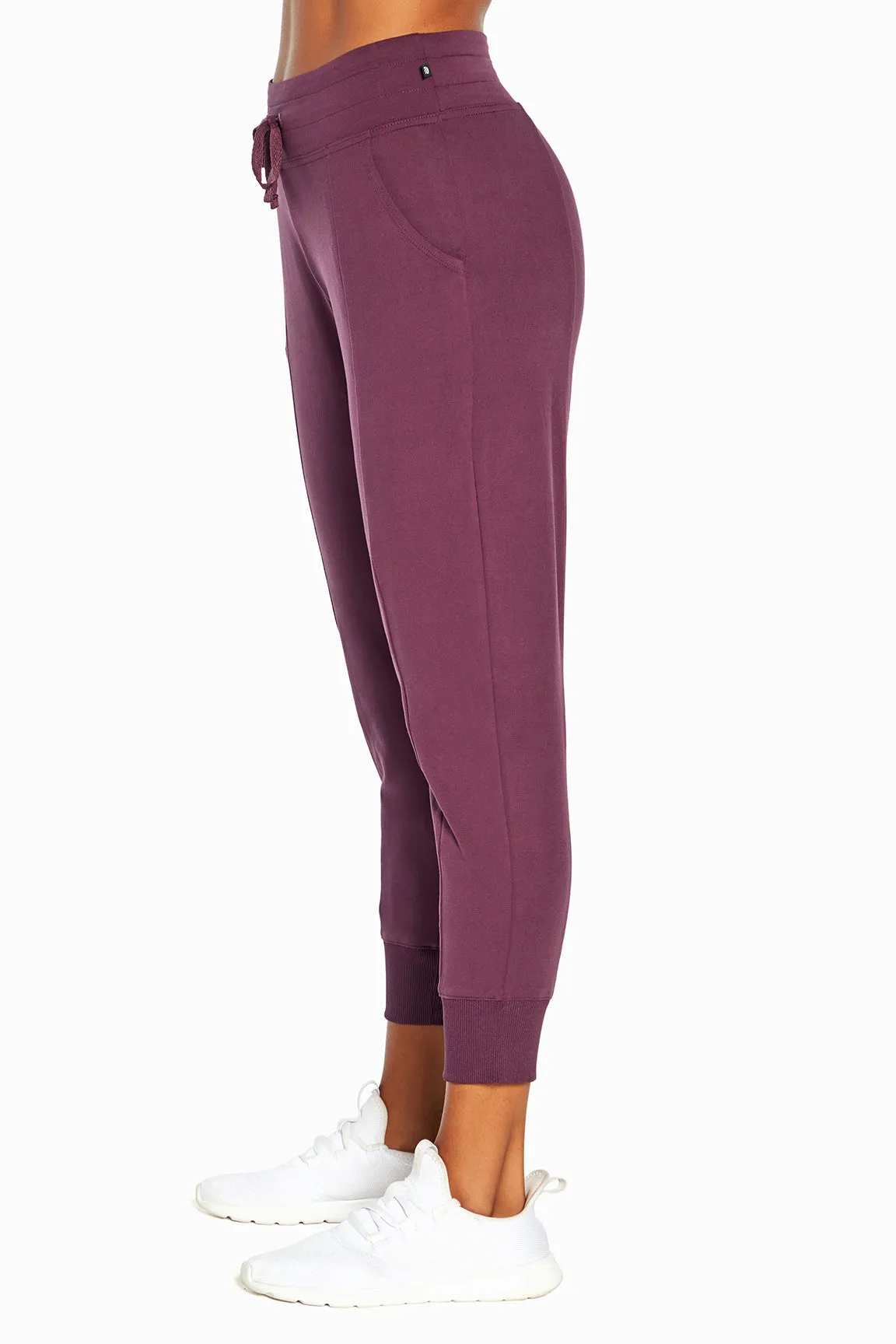 Mona Jogger