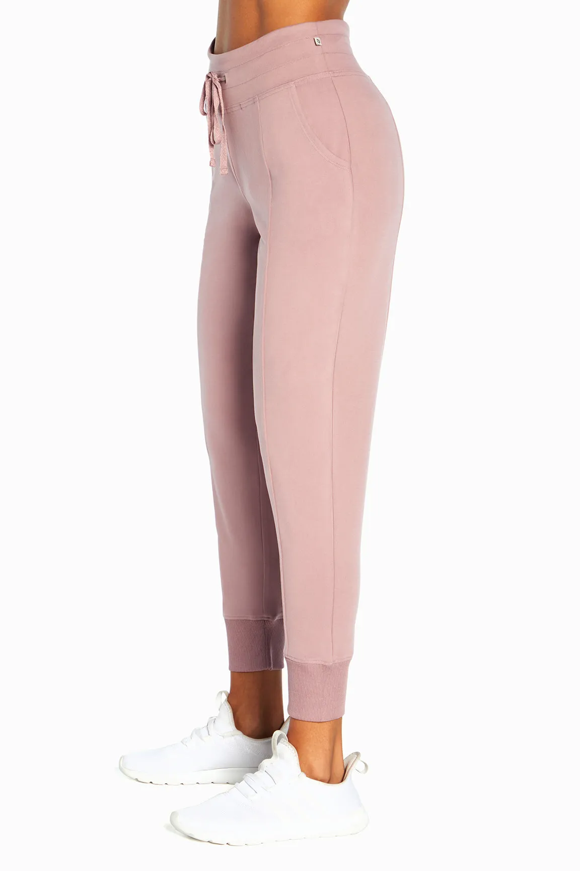 Mona Jogger