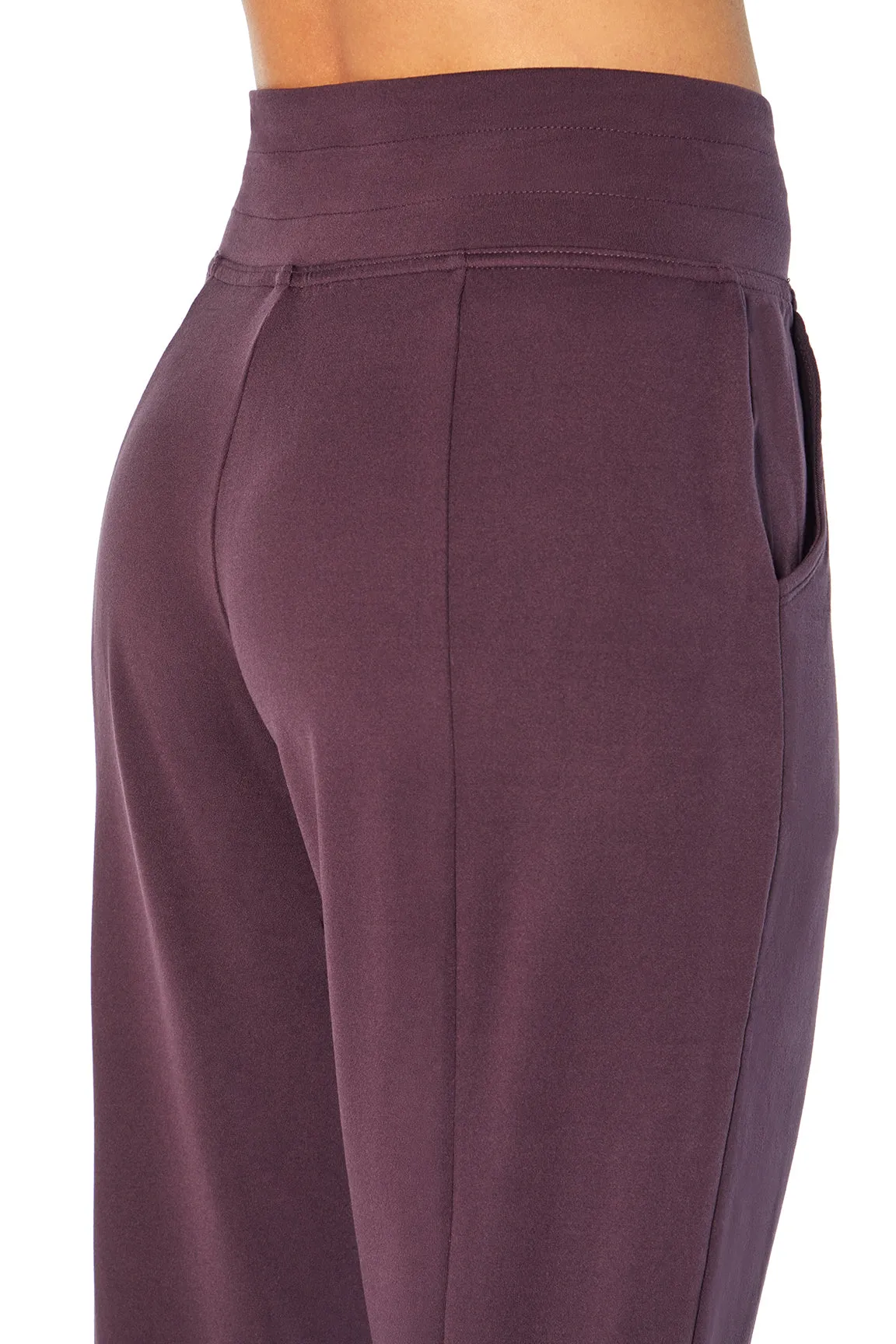 Mona Jogger
