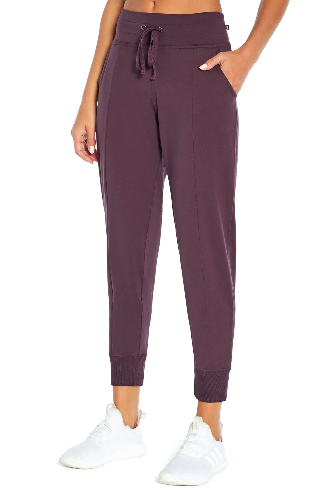 Mona Jogger