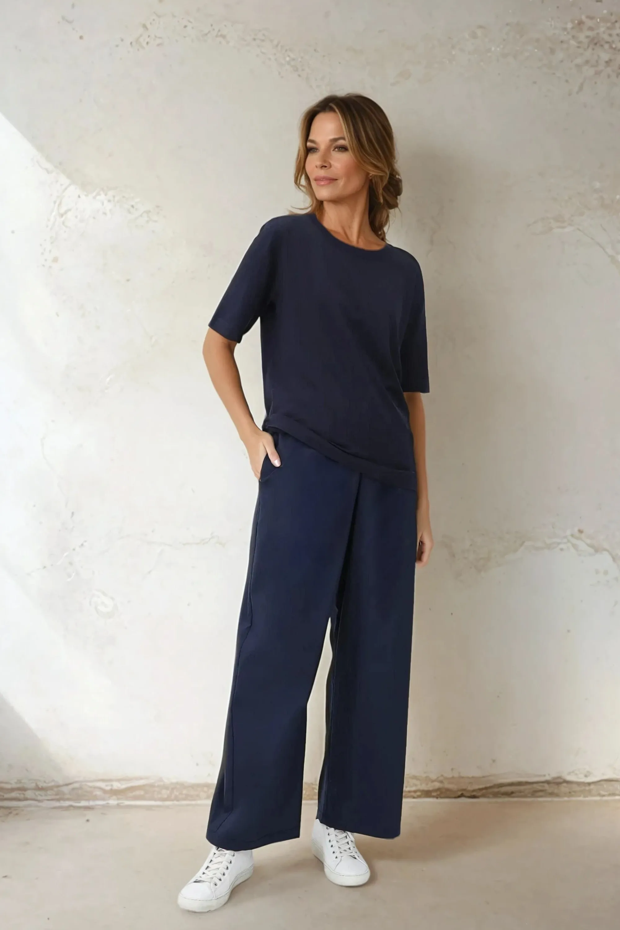 NICO TENNIS ELBOW SLEEVE CREW IN FINE GAUGE ITALIAN SILK COTTON
