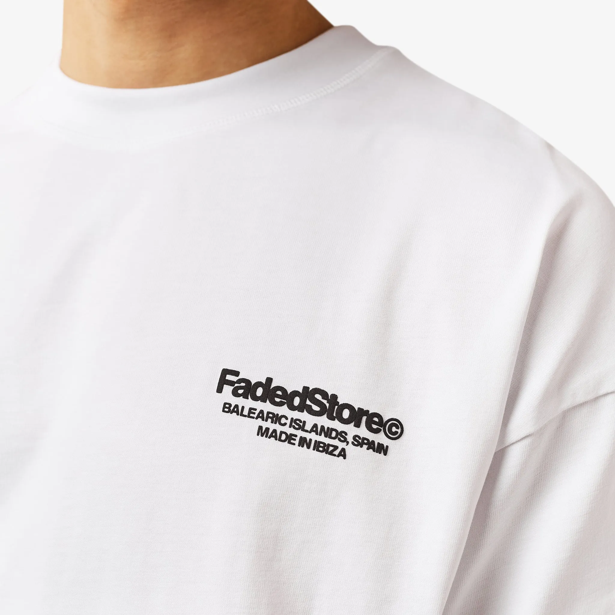 Resort View T-Shirt | White
