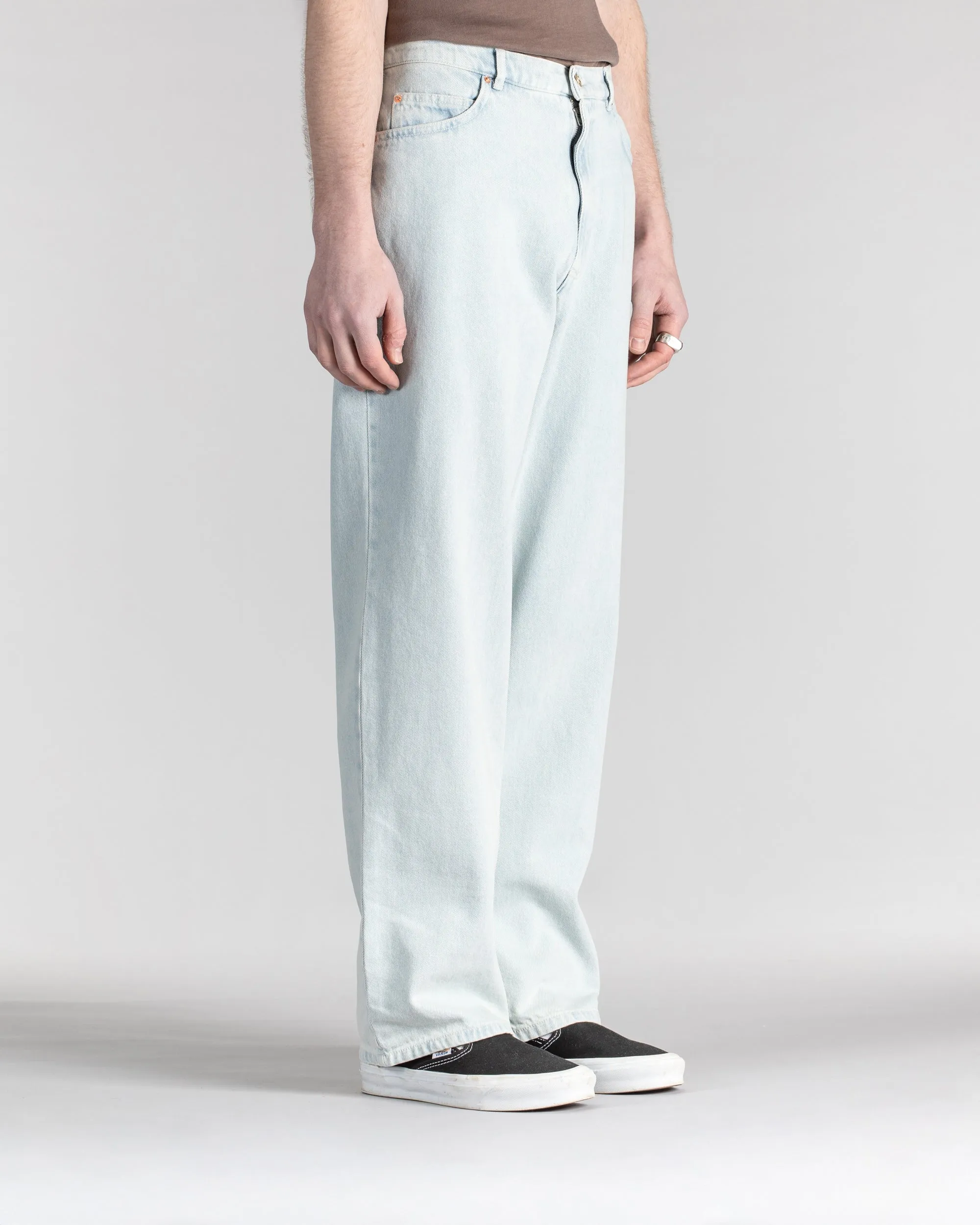 Standard 5 (Lite Blue Denim)