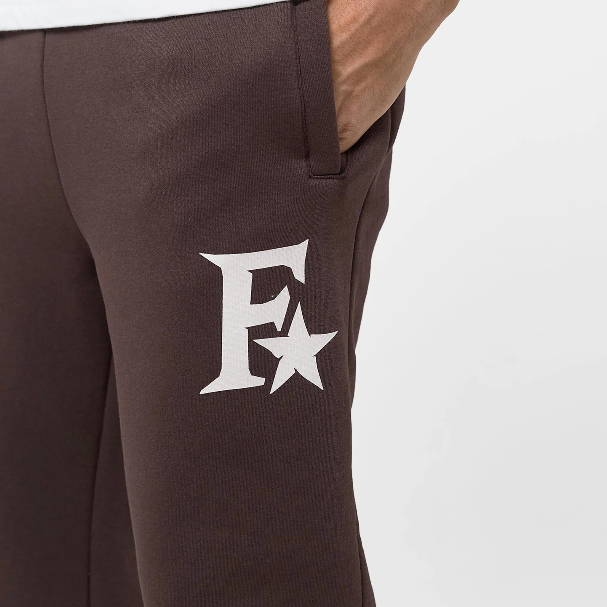 Star Icon Open Hem Tracksuit | Dark Brown