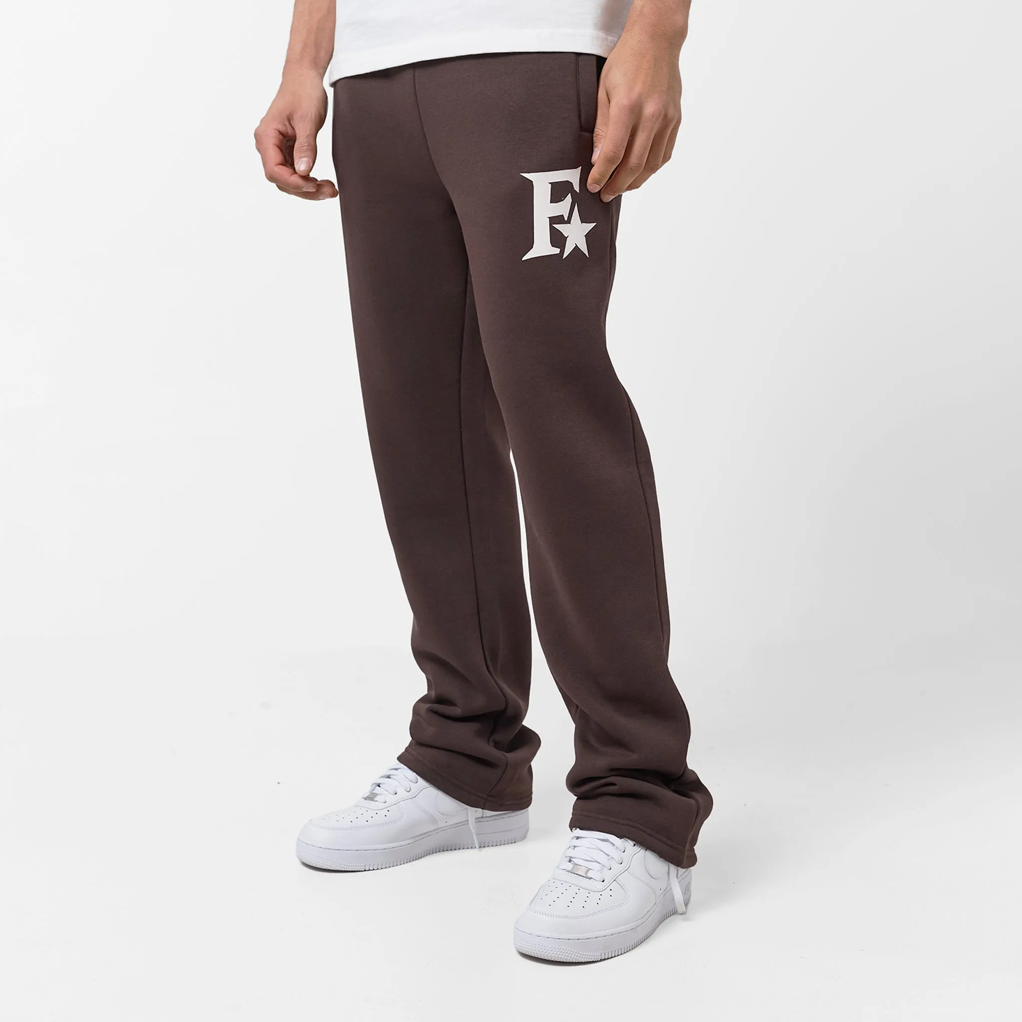 Star Icon Open Hem Tracksuit | Dark Brown